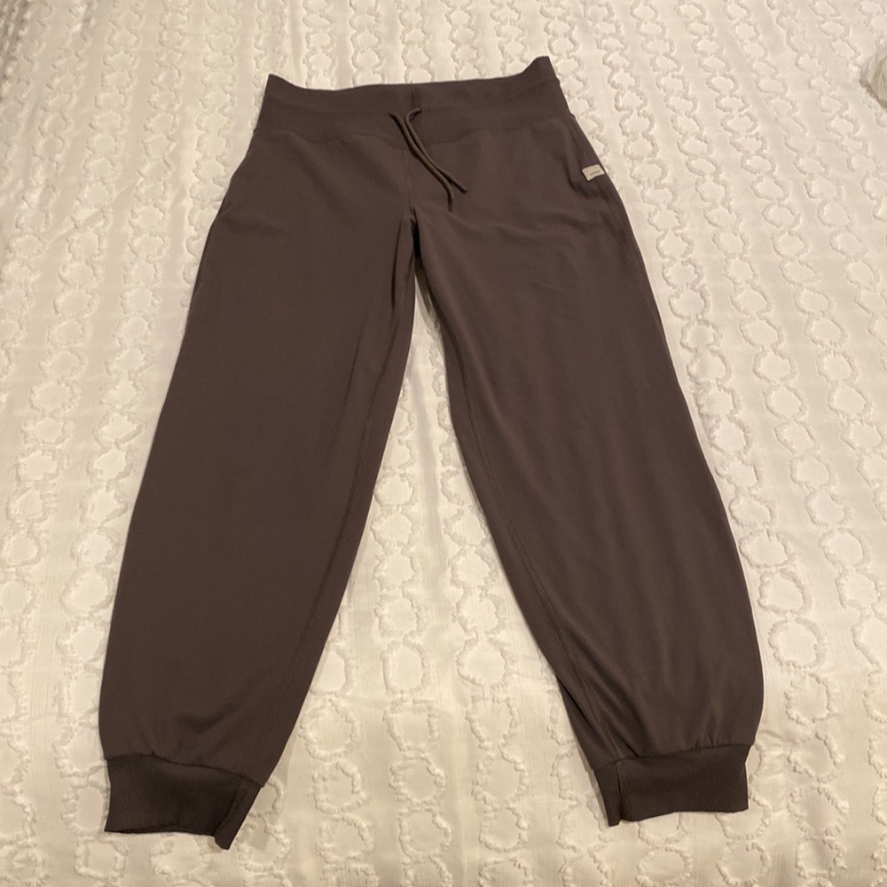 Vuori daily leggings